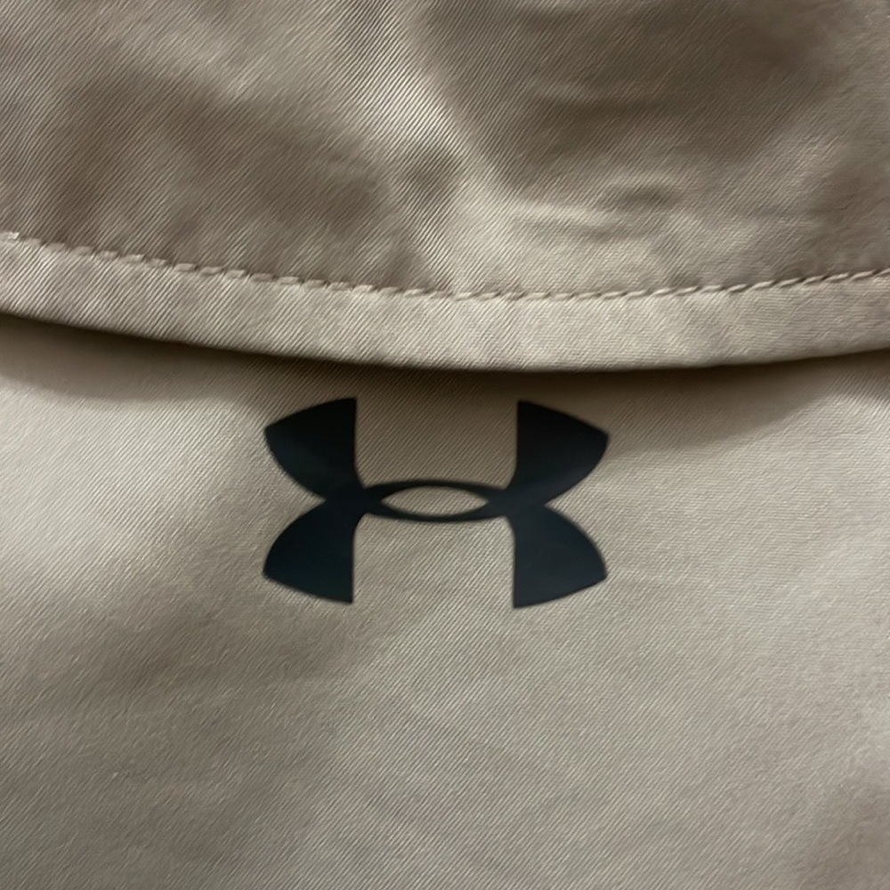 Under Armour Heat Gear button down shirt - Picture 4 of 11
